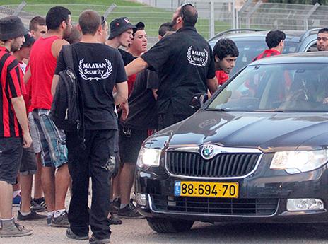 גם האוהדים דורשים שינוי (דאבל פס)