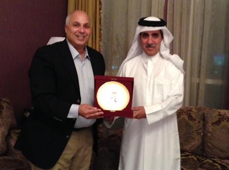 שמחי ויו"ר האיגוד הקטארי. שמרו על ידידות (דוד פליגל, איגוד הכדוריד)