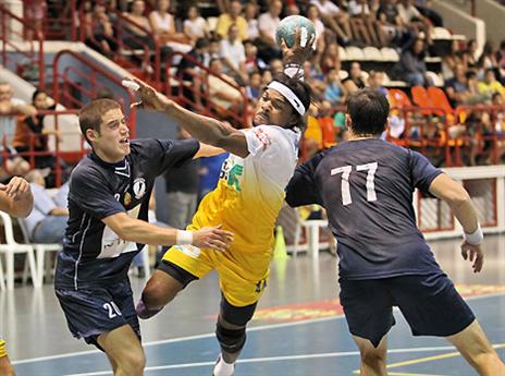 עבדול ראשיד. שוב נפסיד שחקן בגלל בירוקרטיה? (דוד פליגל, איגוד הכדוריד)