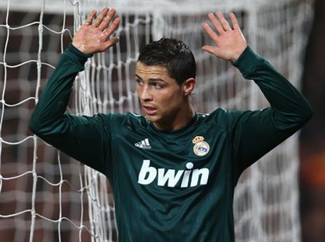 רונאלדו עושה כבוד ליונייטד