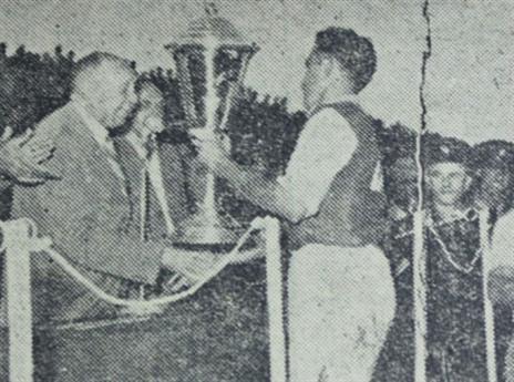 חליבנר. יהי זכרו ברוך (האתר הרשמי)