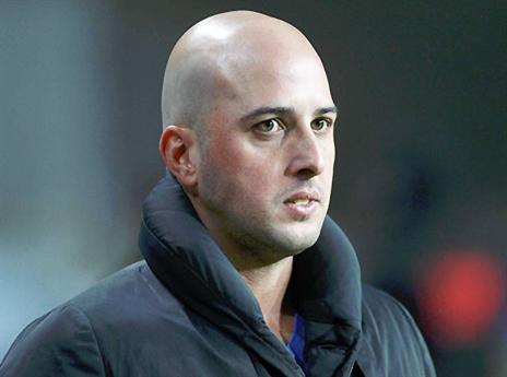 כבר לא מאמן לבד. ייטב לוזון (אלן שיבר)