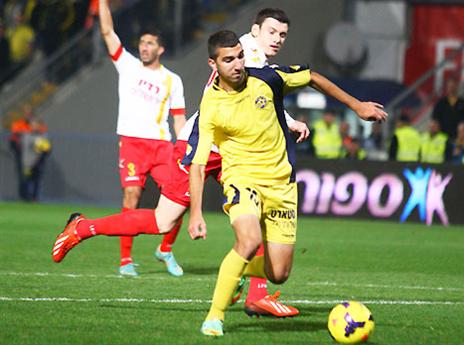 יישב בקרוב עם מכבי. דאבור