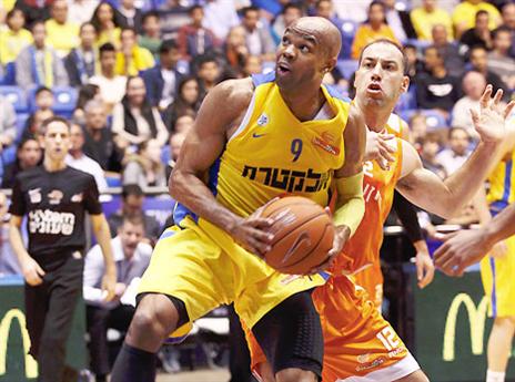 לוקח את את הצ'אנס בשתי ידיים. טיוס (אלן שיבר)