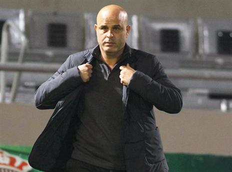 רוצה ניצחון שני ברציפות. אבוקסיס