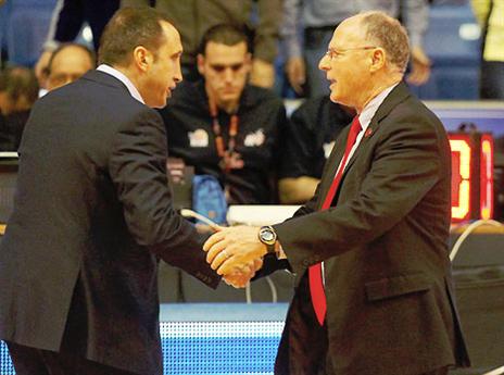 עוד קרב גדול על הקווים. בלאט וגרינברג (אלן שיבר)