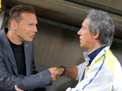 יש כבוד הדדי. סוזה ובכר (אנצ'ו גוש, ג'יני)