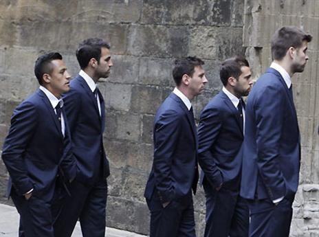 מסי וחבריו מגיעים לטקס