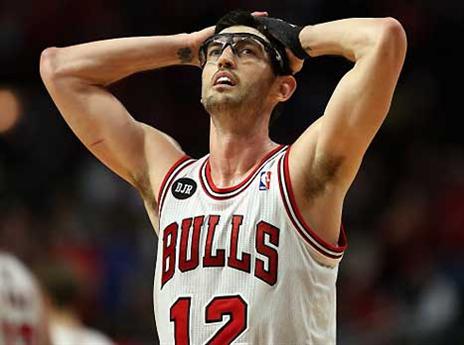 הלכה העונה, ועוד בלי קרב. היינריך (gettyimages). צפו בתקציר