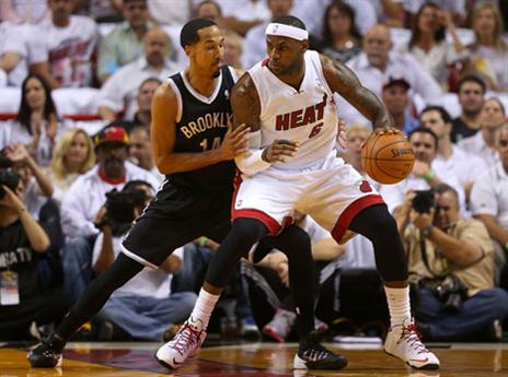 רק תנסו לעצור אותו. ג'יימס וליווינגסטון (gettyimages)