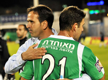 עם רוני לוי