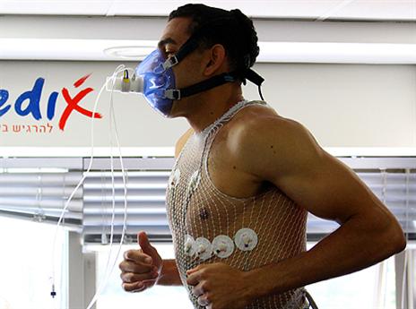 בלו נחת עם חשש לכושרו (מכבי ת"א, האתר הרשמי)