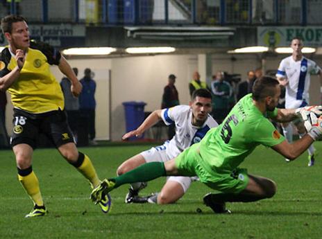 קובאר עוצר את סביליה (gettyimages)