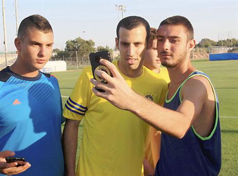 מרגיש בבית. שפונגין (אלן שיבר)