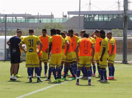 שחקני מכבי הבוקר באימון (באדיבות האתר הרשמי)