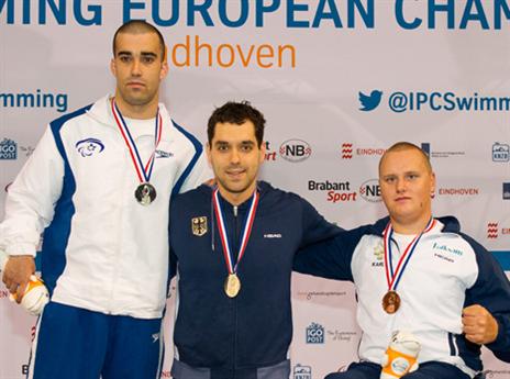 הישג לספורט הפראלימפי. יואב ולינסקי משמאל (צילום: באדיבות הוועד הפראלימפי הבינלאומי)