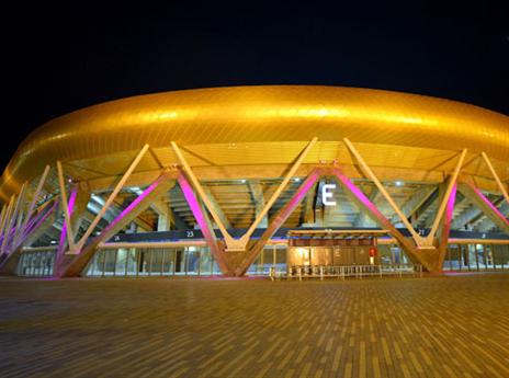 מרשים גם בלילה (צבי רוגר)