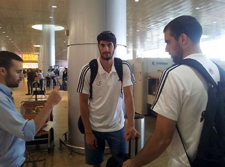 מתחילים מול נימבורק. אליהו והלפרין