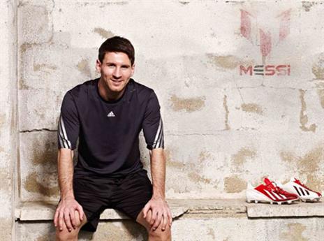 מסי, הגיע רעב (אדידס)