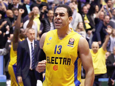 בלו. מתרכז בקריירה החדשה (אלן שיבר)