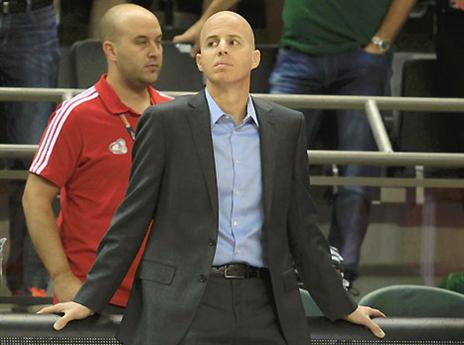 עוד אכזבה אירופית. פרנקו (אלן שיבר)