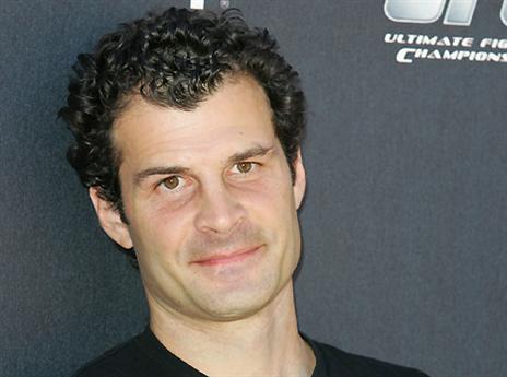 זכה לכבוד הראוי