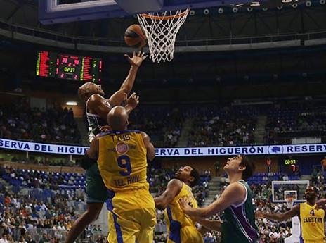 טיוס, עזר בגובה (gettyimages)