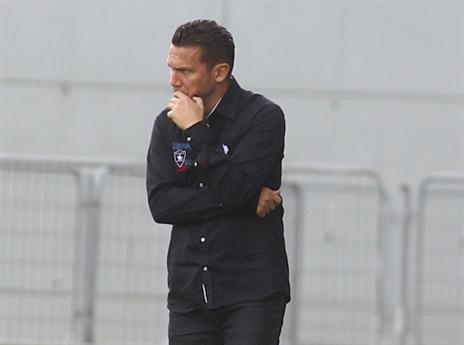 לא אהב את הגישה. בכר (אלן שיבר)