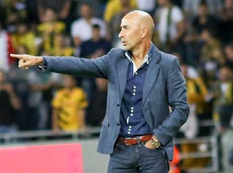 פאקו, התעמת עם קרלוס (דני מרון)