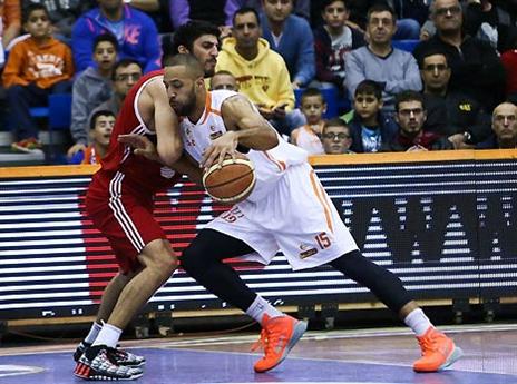 אליהו יצא ב-5 עבירות (צילום: עודד קרני)