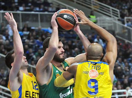 פוטסיס פגש את מכבי באווירת טופ 16 (GETTYIMAGES)