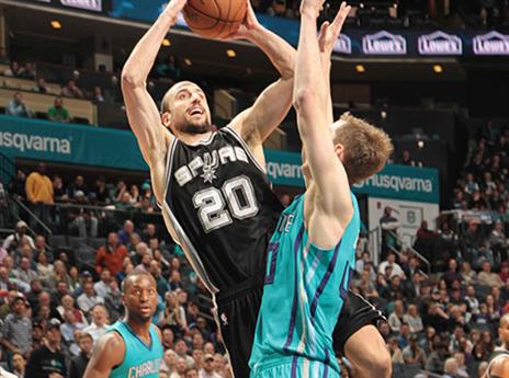 ג'ינובילי. הופעת וינטאז' (getty)