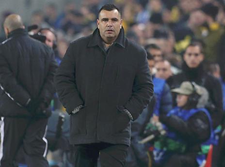 הודה בטעות, ולא בפעם הראשונה. קורצקי (אלן שיבר)