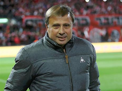 העיקר הניצחון. אלישע לוי (אלן שיבר)