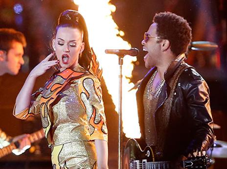 קייטי פרי ולני קרביץ. לא פחות טוב מהמשחק (getty)