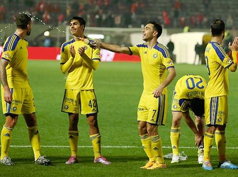 זה רק נראה קל? חגיגה צהובה בבלומפילד (אלן שיבר)