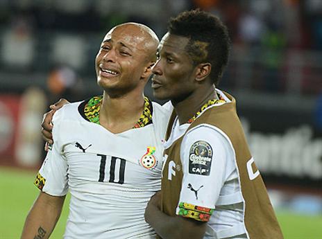 ג'יאן מנחם את אייוו (Getty)