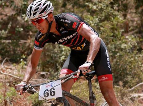 רותם ישי. התקדם בדירוג (סיטאר נווה)