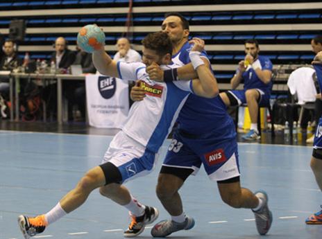 יפגוש את מונטנגרו בדרייב אין. פומרנץ (דוד פליגל, איגוד הכדוריד)