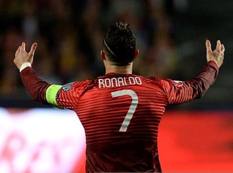 לא משחק גדול של רונאלדו, אבל הוא עלה לראש הבית (gettyimages)