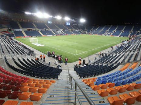 טדי לבש חג (אלן שיבר)