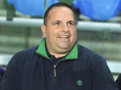 רן בן שמעון. יוציאו עצבים?