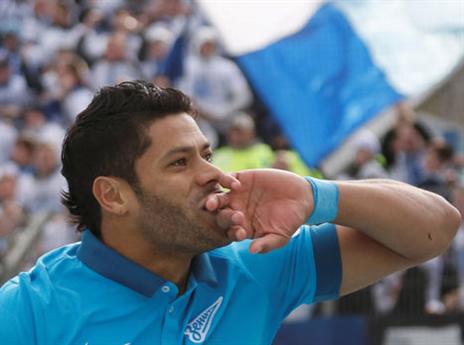 הולק חוזר, זניט תעבור? (getty)