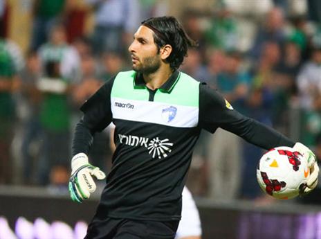 "יש בק"ש חבורה של גברים". חיימוב (אנצ'ו גוש ג'יני)