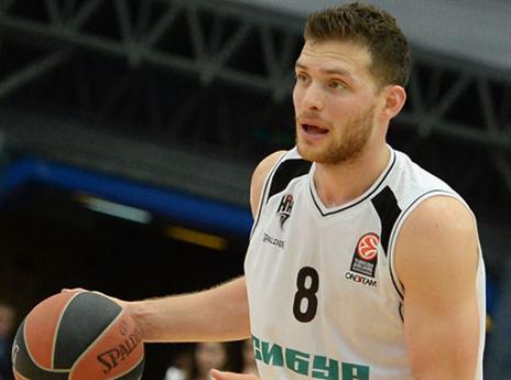 גל מקל. ניז'ני נותרה בחיים (Getty)