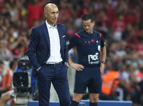 מה יעשה פאקו? (אלן שיבר)