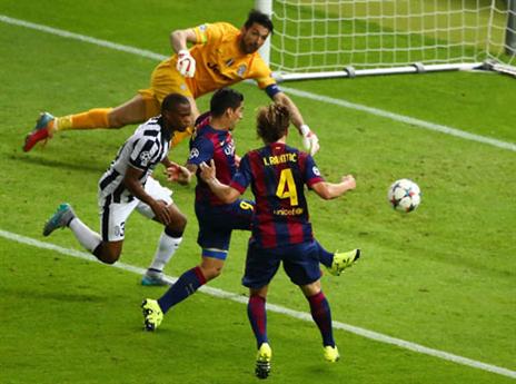 סוארס שם מאחור את ימי ליברפול העצובים (Getty)