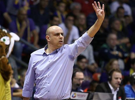 זילברשטיין, נשאר בבית (אלן שיבר)