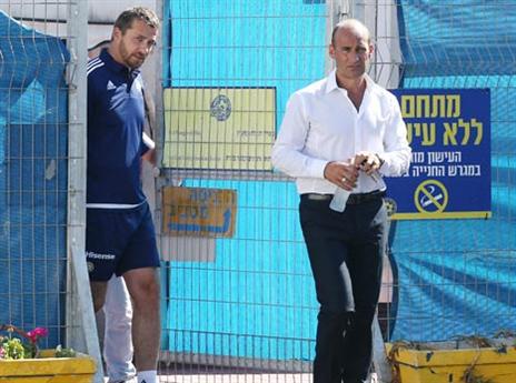 החלום של הסרבי: להעפיל לצ'מפיונס (צילום: אלן שיבר)