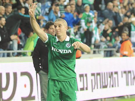 ישחק ברומניה? ורד (אלן שיבר)